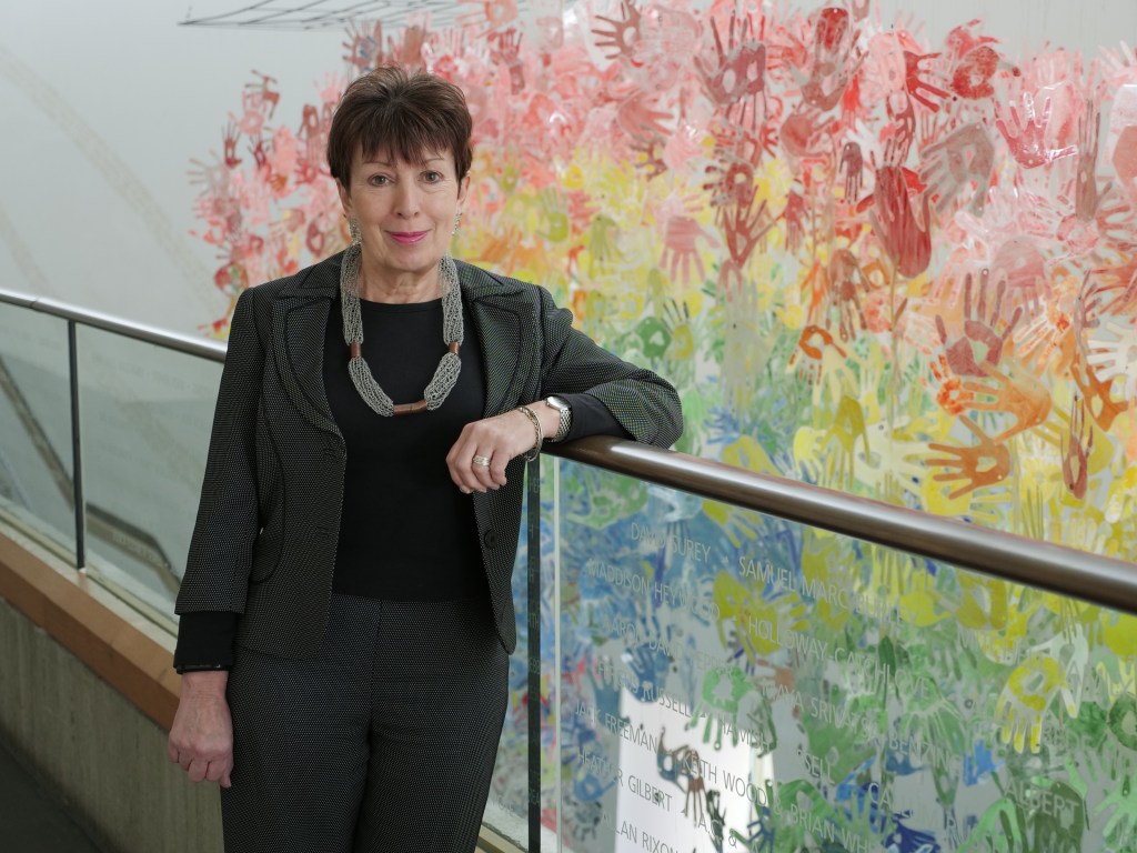 This image has an empty alt attribute; its file name is 1010046.jpg